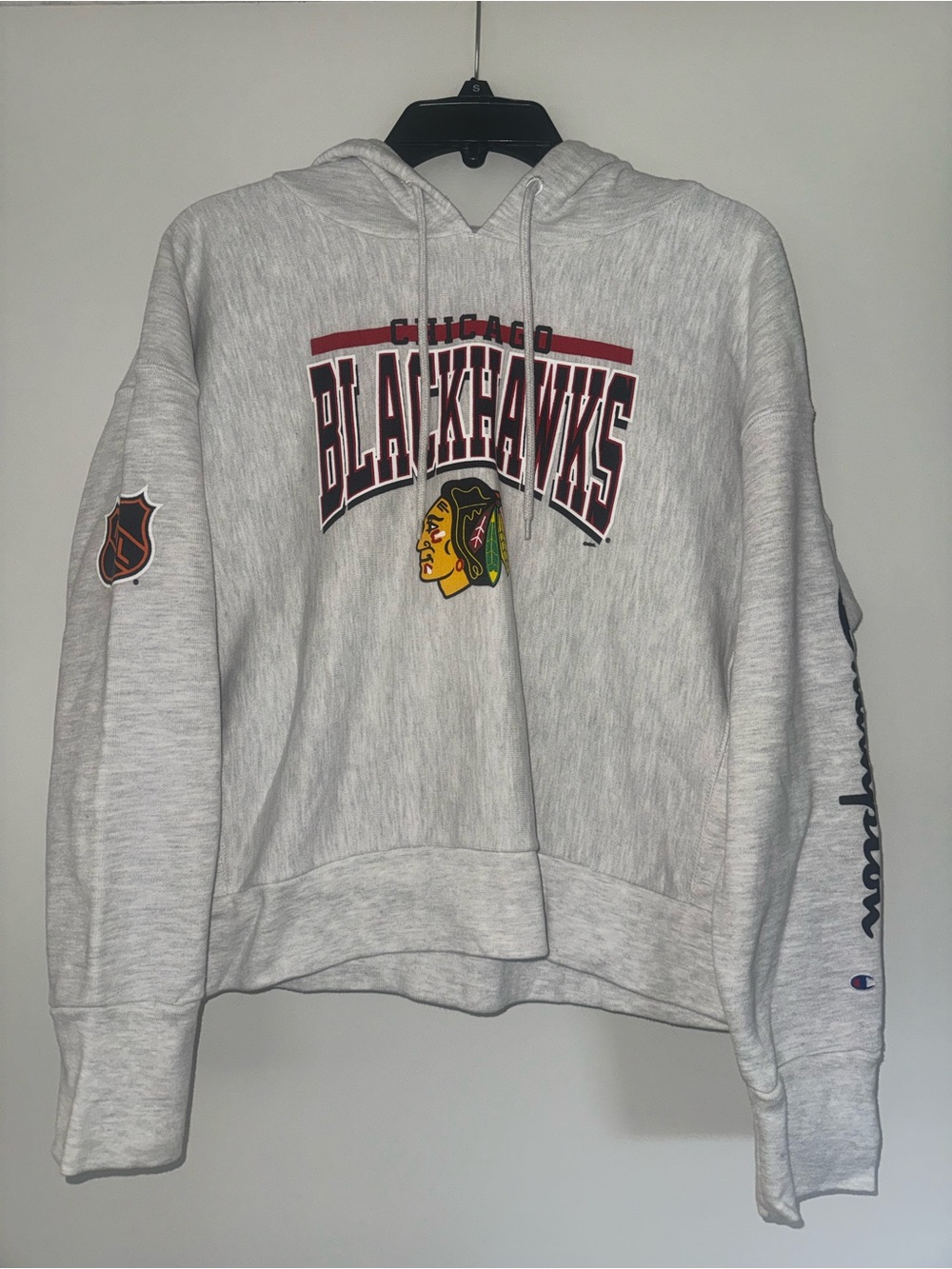 Champion Light Heather Gray Chicago Blackhawks Hoodie with Team Crest